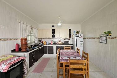 Casa &agrave; venda - 177m&sup2; - Centro