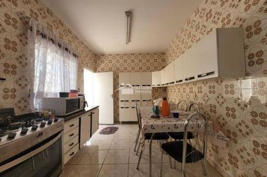 Casa &agrave; venda - 129m&sup2; - Centro