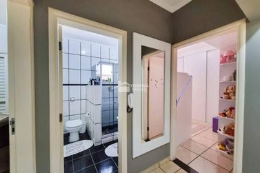 Sobrado &agrave; venda - 150m&sup2; - Pirapitinga
