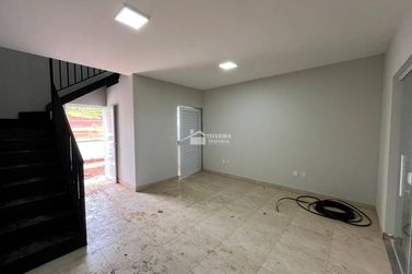 Sal&atilde;o Comercial para alugar - 860m&sup2; - Trade Park
