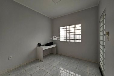 Casa &agrave; venda - 168m&sup2; - Mantiqueira Boulevard