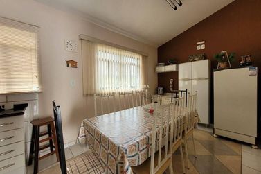 Ch&aacute;cara &agrave; venda - 2293760m&sup2; - Zona Rural