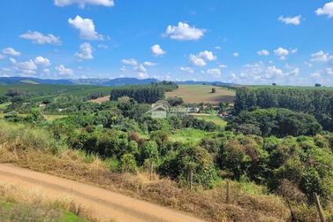 Terreno &agrave; venda - 27000m&sup2; - Clube Campestre