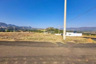Terreno &agrave; venda - 281m&sup2; - Veredas da Serra
