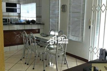 Casa &agrave; venda - 180m&sup2; - Jardim Mantiqueira
