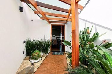 Casa &agrave; venda - 220m&sup2; - Jardim Alto da Bela Vista