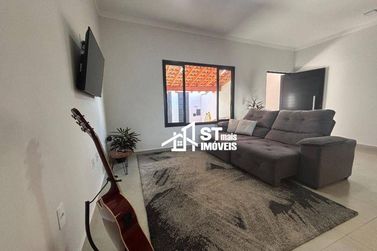 Casa &agrave; venda - 140m&sup2; - Jardim Panorama