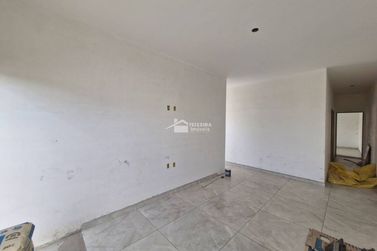 Casa &agrave; venda - 75m&sup2; - Jardim Heloisa
