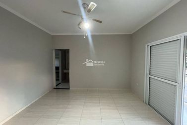 Sobrado &agrave; venda - 500m&sup2; - Jardim Mantiqueira II
