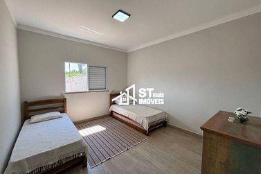 Ch&aacute;cara &agrave; venda - 1130m&sup2; - &Aacute;rea Rural de Andradas