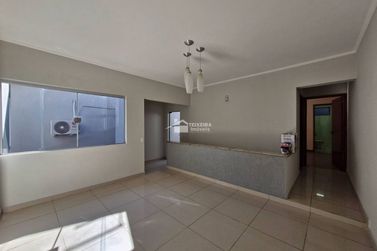 Casa &agrave; venda - 272m&sup2; - Jo&atilde;o Teixeira Filho