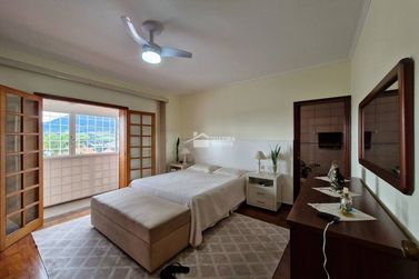 Casa &agrave; venda - 288m&sup2; - Jardim Panorama