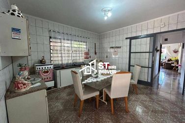 Casa &agrave; venda - 212m&sup2; - Jardim Rio Branco