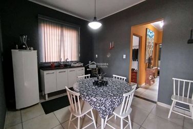 Casa &agrave; venda - 88m&sup2; - Centro