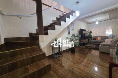 Casa &agrave; venda - 340m&sup2; - Vila Mosconi