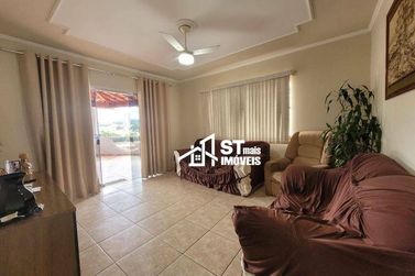 Sobrado &agrave; venda - 286m&sup2; - Pirapitinga