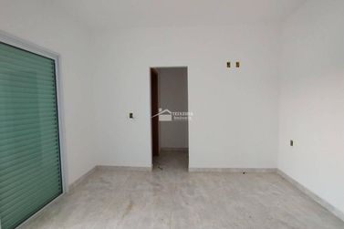 Sobrado &agrave; venda - 100m&sup2; - Jardim Portal da Mantiqueira