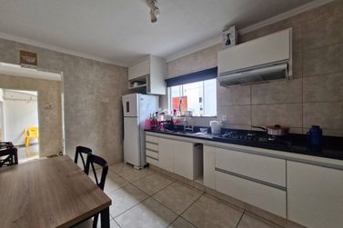 Casa &agrave; venda - 252m&sup2; - Vila Maganhoto