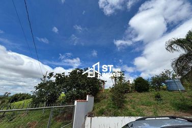 Terreno &agrave; venda - 55000m&sup2; - Pinheirinhos