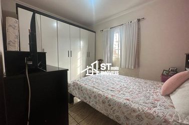 Casa &agrave; venda - 300m&sup2; - Centro