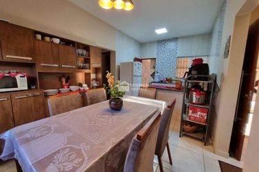 Casa &agrave; venda - 111m&sup2; - Jardim Brasil