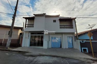 Casa &agrave; venda - 202m&sup2; - 