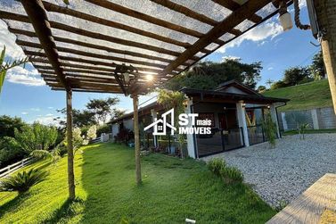 Ch&aacute;cara &agrave; venda - 6000m&sup2; - Residencial Recanto Verde