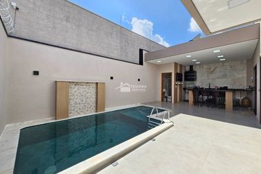 Casa &agrave; venda - 160m&sup2; - Jardim Lima