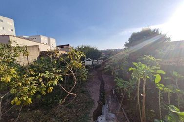 Casa &agrave; venda - 76m&sup2; - Vila Santa Rita