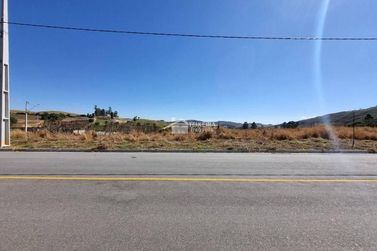 Terreno &agrave; venda - 1000m&sup2; - Quinta das Flores