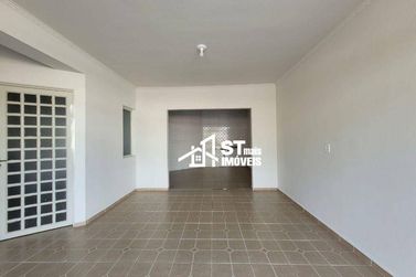 Casa &agrave; venda - 201m&sup2; - Centro