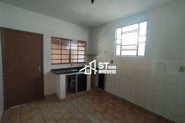 Casa &agrave; venda - 100m&sup2; - Jardim Panorama