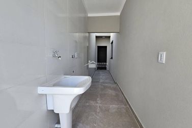 Casa &agrave; venda - 200m&sup2; - Jardim Mirante