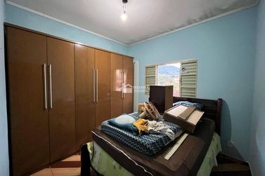 Sobrado &agrave; venda - 351m&sup2; - Pirapitinga