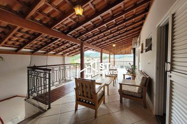 Casa &agrave; venda - 220m&sup2; - Jardim Bela Vista