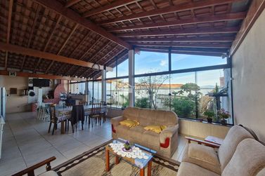 Casa &agrave; venda - 77m&sup2; - Jardim Alto da Serra