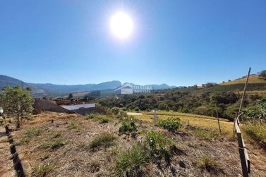 Terreno &agrave; venda - 200m&sup2; - Veredas da Serra