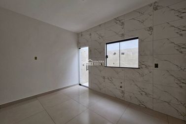 Casa &agrave; venda - 100m&sup2; - Jardim Muterle