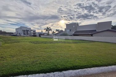Terreno &agrave; venda - 937m&sup2; - Monsenhor Alderigi