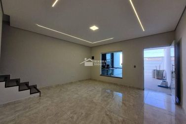 Sobrado &agrave; venda - 152m&sup2; - Jardim Portal da Mantiqueira