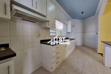Casa para alugar - 143m&sup2; - Jardim Europa