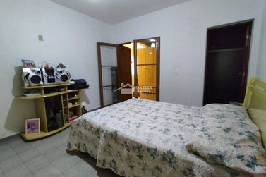Apartamento &agrave; venda - 220m&sup2; - Vila Buzato