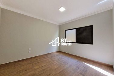 Casa &agrave; venda - 210m&sup2; - Jardim Mantiqueira 2