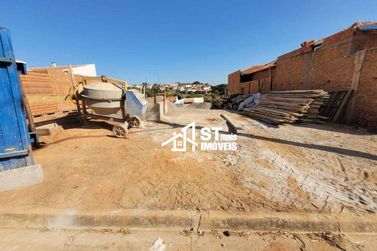 Terreno &agrave; venda - 200m&sup2; - Portal da Mantiqueira