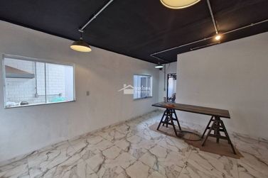 Casa para alugar - 100m&sup2; - Jardim Muterle
