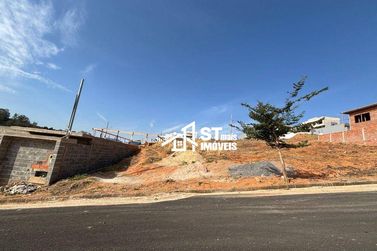 Terreno &agrave; venda - 200m&sup2; - Veredas da Serra