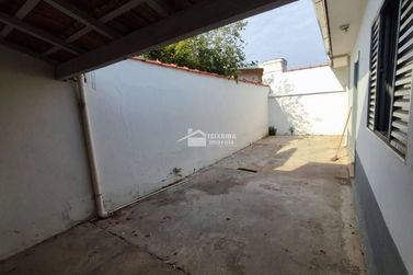 Casa &agrave; venda - 140m&sup2; - Vila Buzato