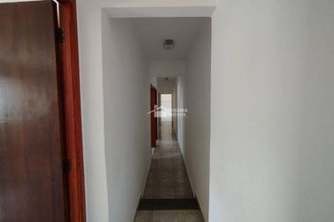 Casa &agrave; venda - 510m&sup2; - Centro