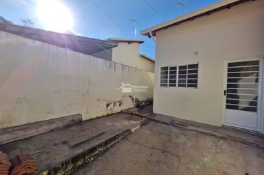 Casa para alugar - 100m&sup2; - Jardim Rio Negro