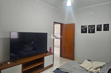 Casa &agrave; venda - 168m&sup2; - Mantiqueira Boulevard